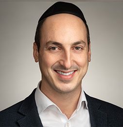 Dr. Levi Lipovenko